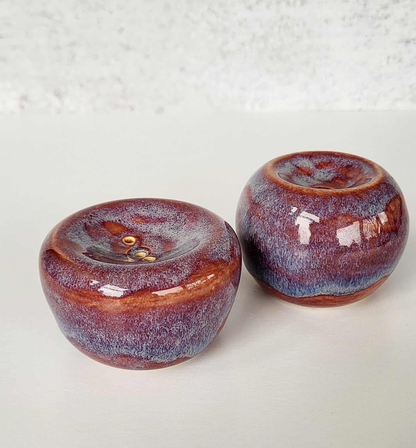 Salt/Pepper Shaker 002